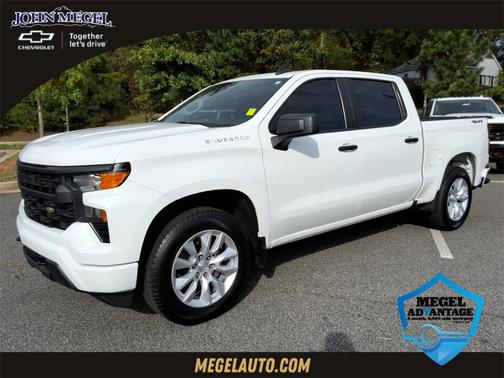 2022 Chevrolet Silverado 1500 Custom