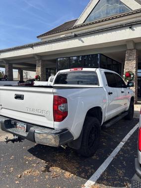 2014 Toyota Tundra SR5