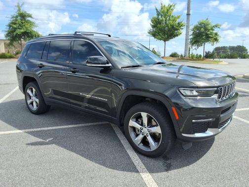 Rocky Mountain Pearlcoat 2022 Jeep Grand Cherokee L Limited