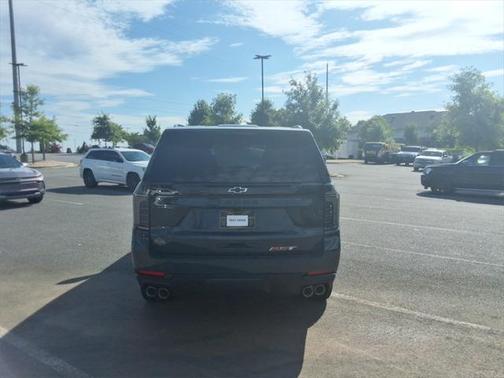 2025 Chevrolet Tahoe RST