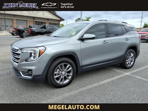 Sterling Metallic 2024 GMC Terrain SLT