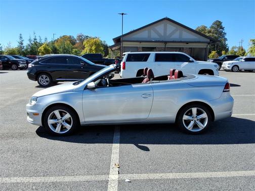 2012 Volkswagen Eos Lux