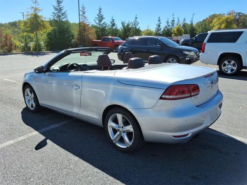 2012 Volkswagen Eos Lux