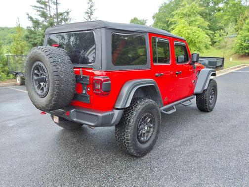 Firecracker Red Clearcoat 2022 Jeep Wrangler Unlimited Rubicon