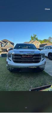 Summit White 2023 GMC Sierra 1500 SLT