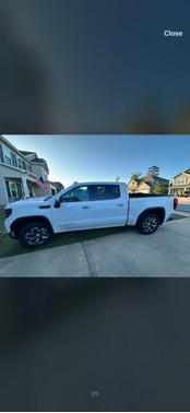 Summit White 2023 GMC Sierra 1500 SLT