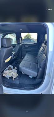 Summit White 2023 GMC Sierra 1500 SLT