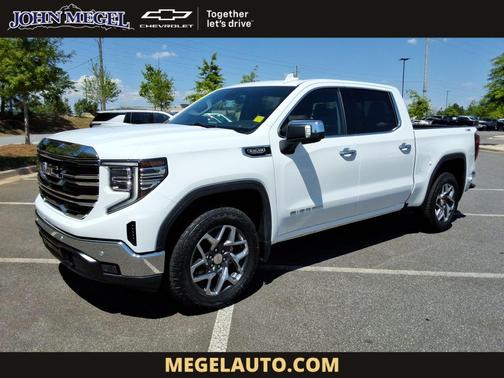 Summit White 2023 GMC Sierra 1500 SLT