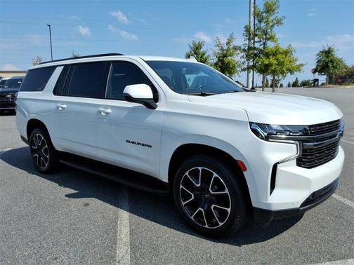 2022 Chevrolet Suburban RST