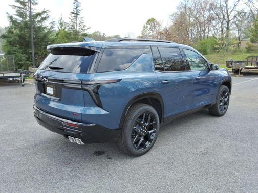 Lakeshore Blue Metallic 2026 Chevrolet Traverse RS