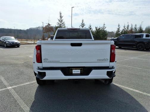 2024 Chevrolet Silverado 3500 High Country