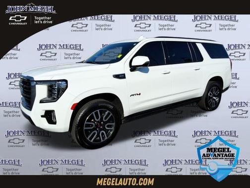 2022 GMC Yukon XL AT4