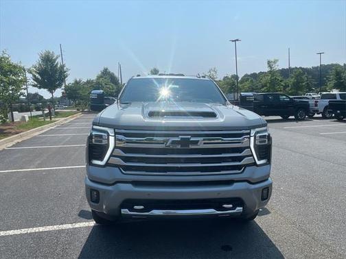 2025 Chevrolet Silverado 3500 High Country