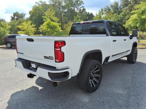 2024 Chevrolet Silverado 2500 High Country