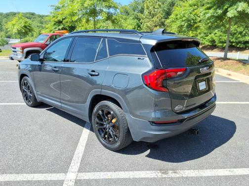 Graphite Gray Metallic 2020 GMC Terrain SLT
