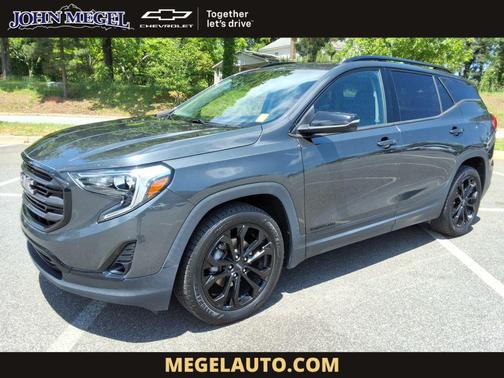 Graphite Gray Metallic 2020 GMC Terrain SLT