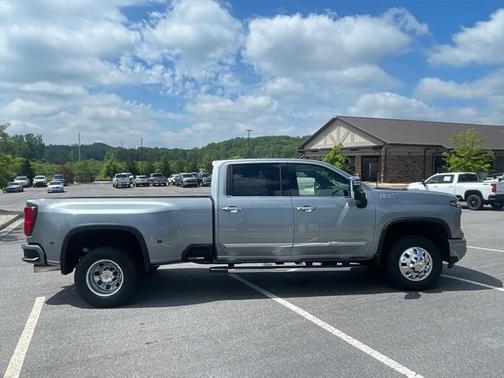 2024 Chevrolet Silverado 3500 High Country