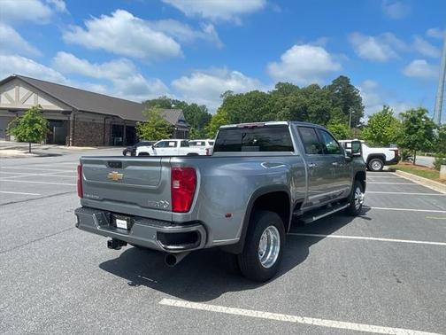 2024 Chevrolet Silverado 3500 High Country