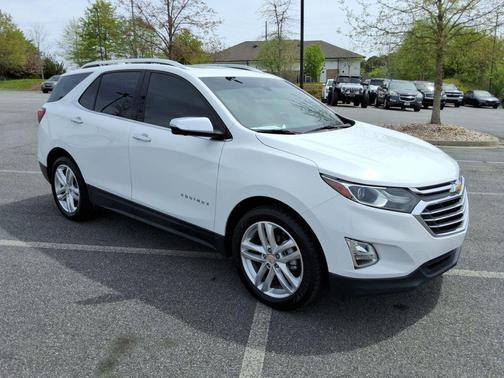 Summit White 2019 Chevrolet Equinox Premier