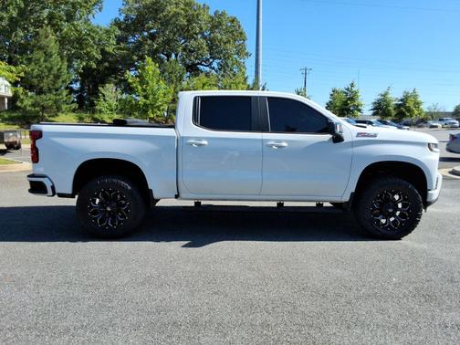 Summit White 2020 Chevrolet Silverado 1500 RST