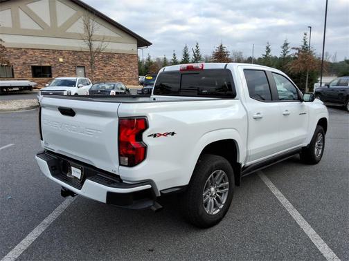 2023 Chevrolet Colorado LT