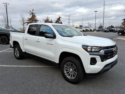 2023 Chevrolet Colorado LT