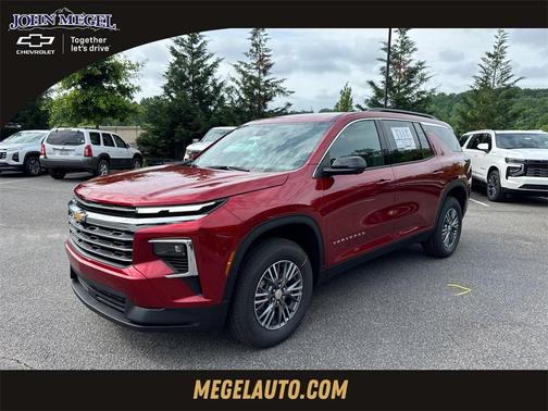 2025 Chevrolet Traverse LT
