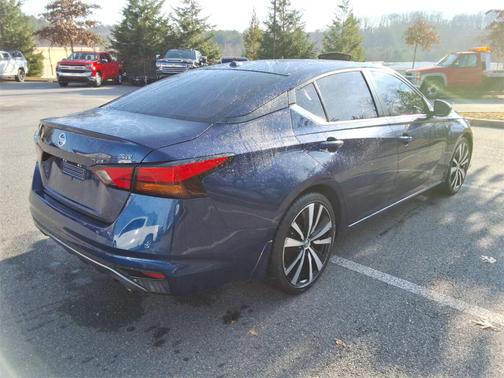 2020 Nissan Altima 2.5 SR