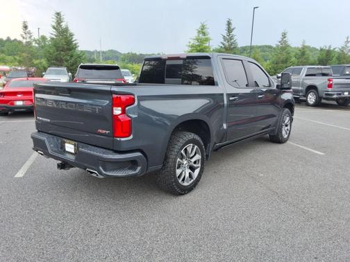 Shadow Gray Metallic 2021 Chevrolet Silverado 1500 RST