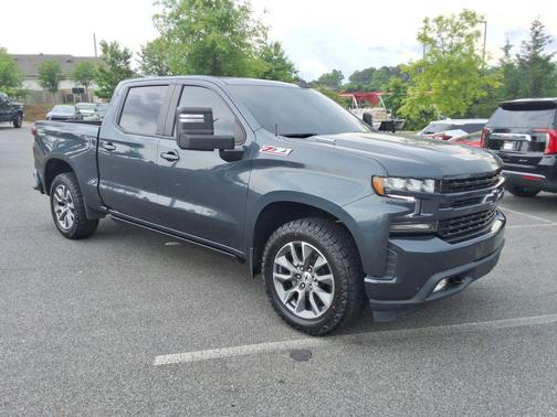 Shadow Gray Metallic 2021 Chevrolet Silverado 1500 RST
