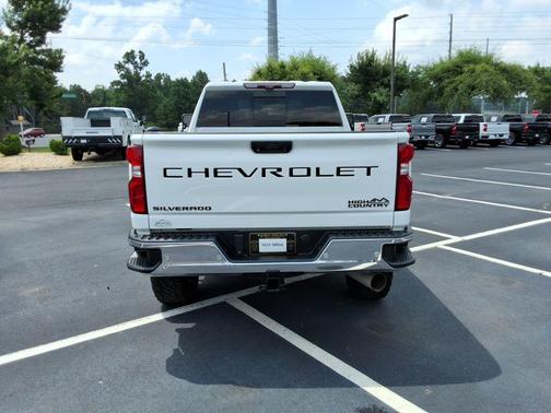 Summit White 2021 Chevrolet Silverado 3500 High Country