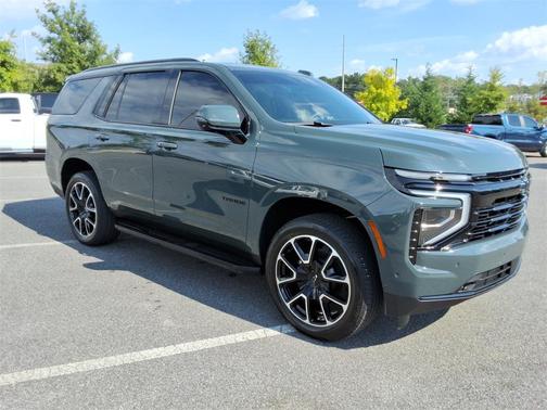 2025 Chevrolet Tahoe RST