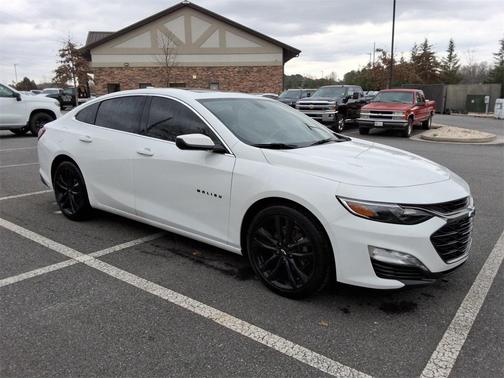 2022 Chevrolet Malibu LT