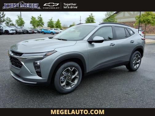 Sterling Gray Metallic 2026 Chevrolet Trax LT