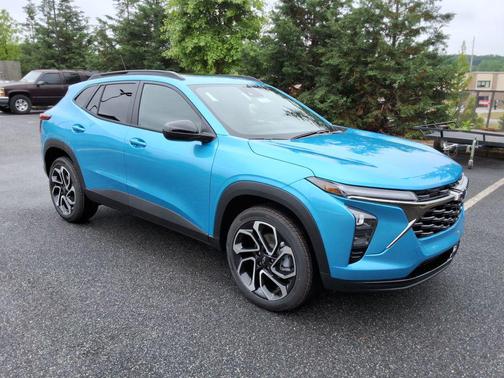 Marina Blue Metallic 2026 Chevrolet Trax 2RS