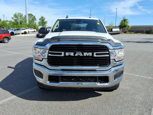 Bright White Clearcoat 2020 RAM 2500 Big Horn Crew Cab 4x4 6'4' Box