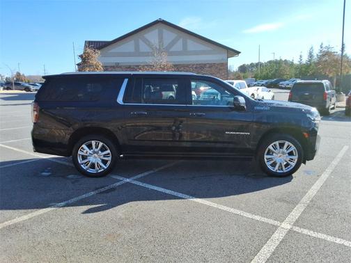 2021 Chevrolet Suburban High Country