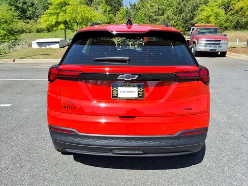 Gag 2027 Chevrolet Bolt RS