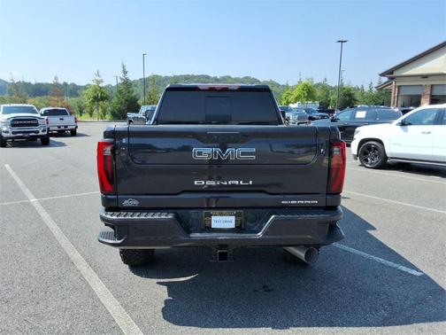 2024 GMC Sierra 2500 Denali Ultimate