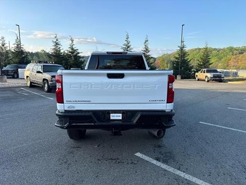 2025 Chevrolet Silverado 2500 Custom