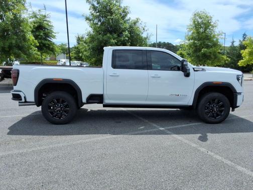 Summit White 2026 GMC Sierra 2500 AT4