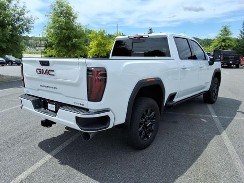 Summit White 2026 GMC Sierra 2500 AT4