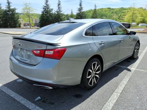 Sterling Gray Metallic 2023 Chevrolet Malibu RS