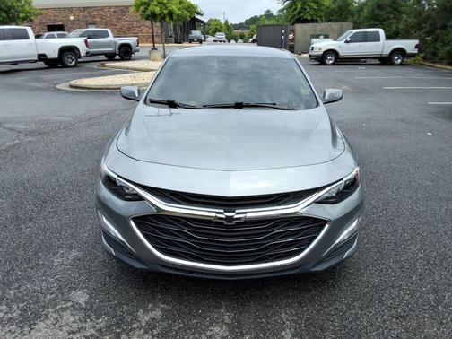 Sterling Gray Metallic 2023 Chevrolet Malibu FWD RS