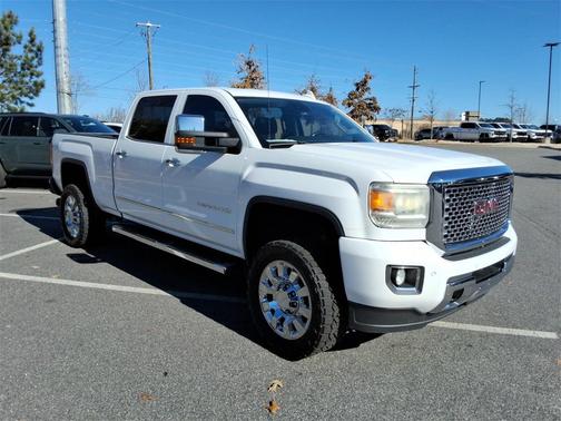 2015 GMC Sierra 3500 Denali