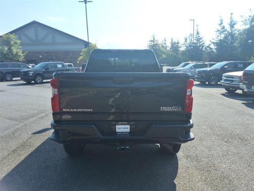 2022 Chevrolet Silverado 3500 High Country