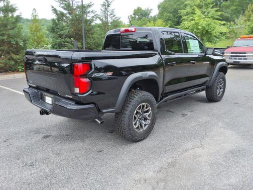 Black 2026 Chevrolet Colorado ZR2