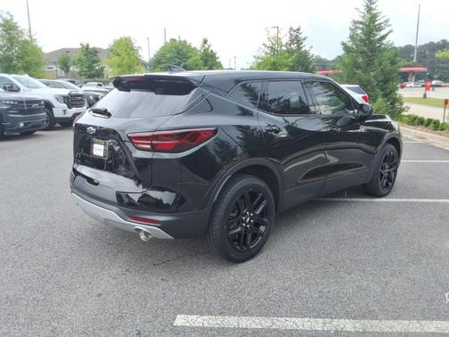 Black 2023 Chevrolet Blazer 2LT