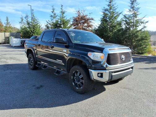 2017 Toyota Tundra SR5
