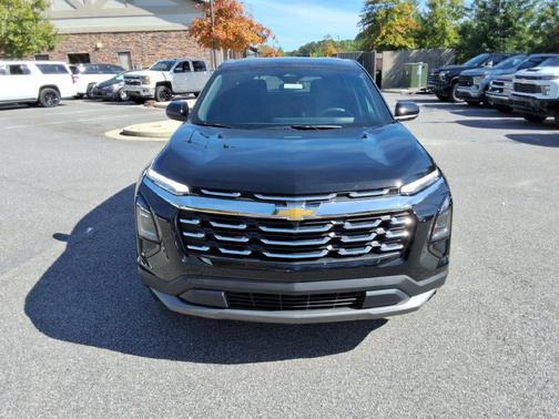 Mosaic Black Metallic 2027 Chevrolet Equinox 1LT